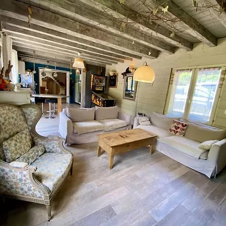 La Maison Familiale De Solene - Nature - Piscine - 12 Pers *